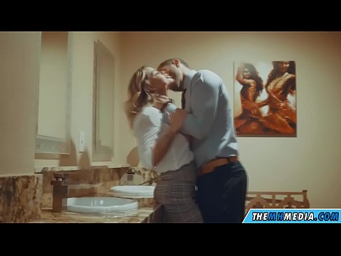 ❤️ Wanneer een rondborstige blondine je verleidt in een openbaar toilet ️❌ Harde porno at nl.marketapp.top ️❤